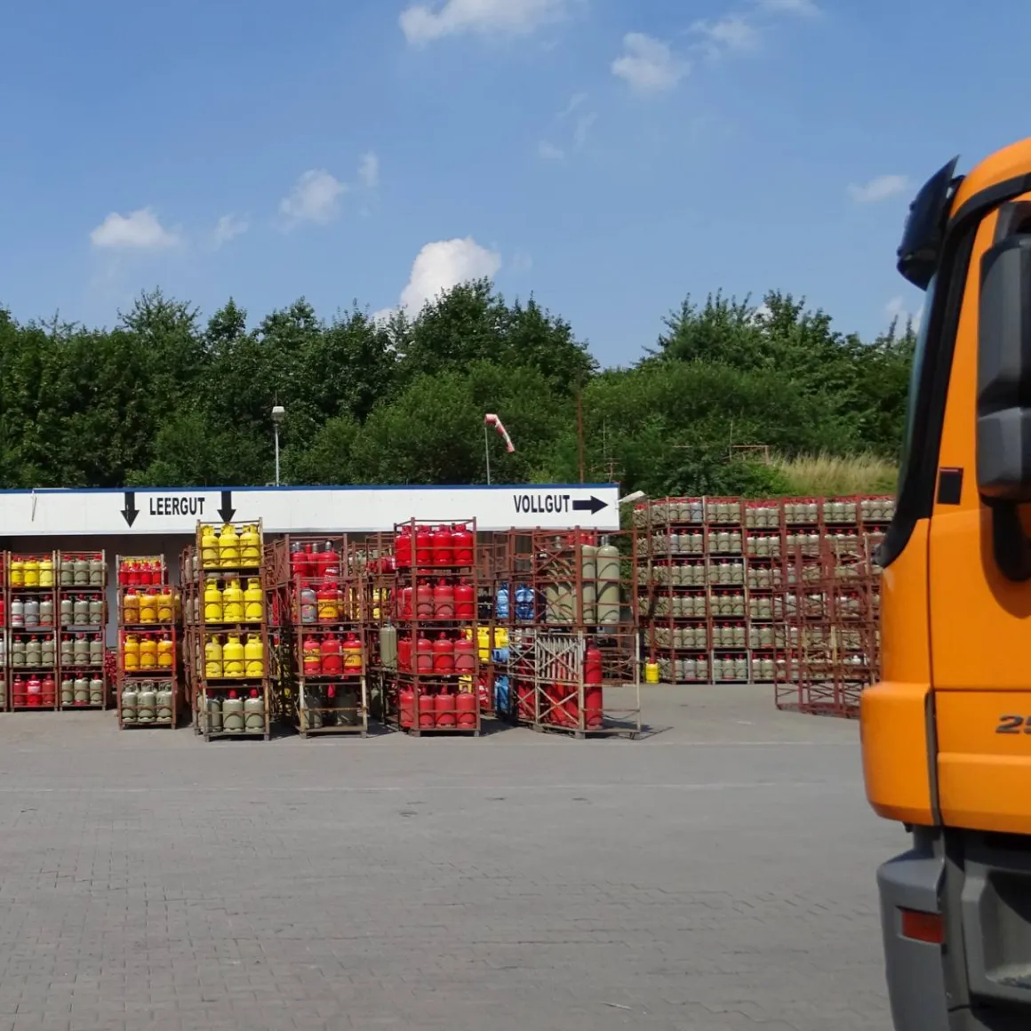 Argon 4.6 gefüllte 20 Liter Gasflasche Schweißargon - Umlaufflasche
