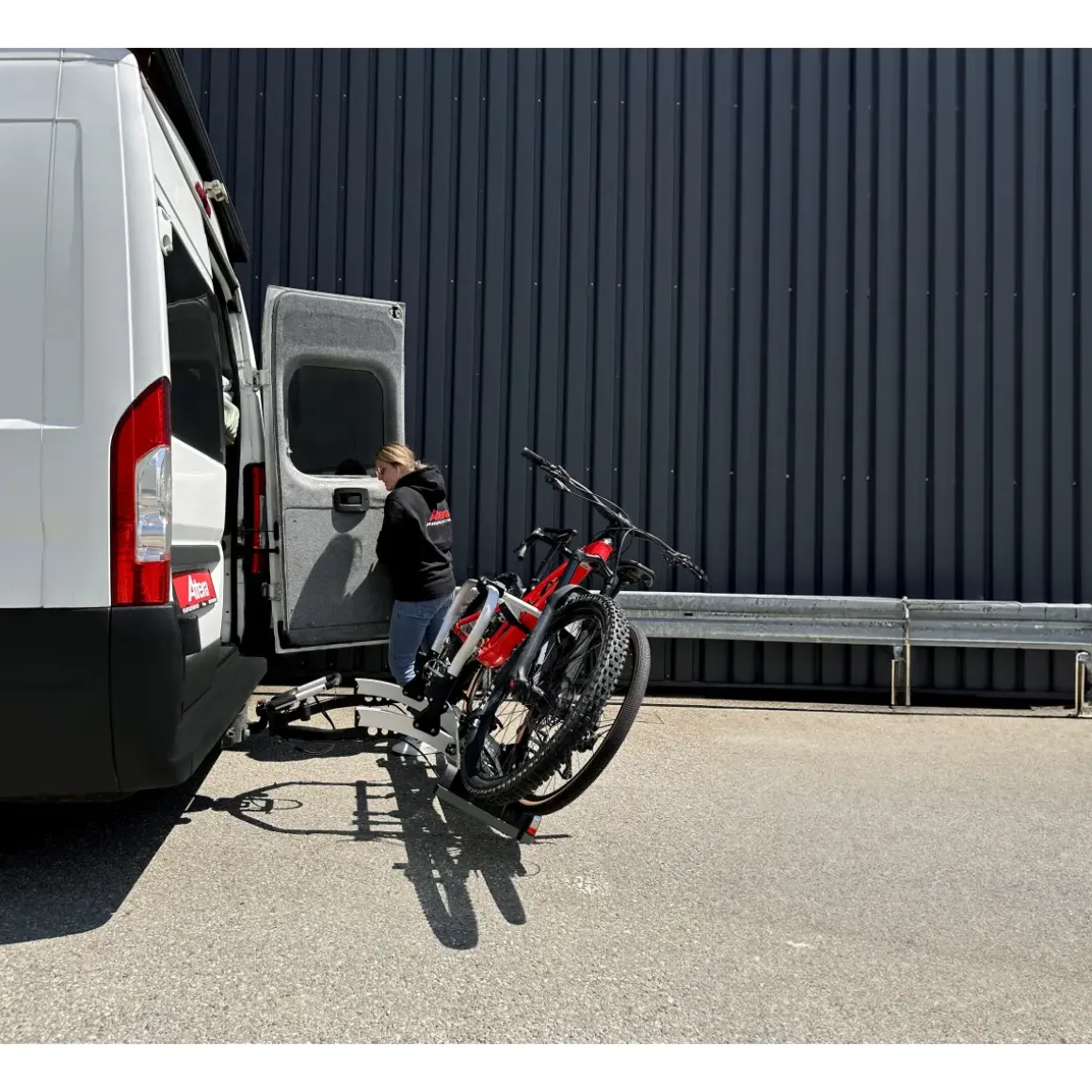 Atera Strada EVO RV Fahrradträger für Kastenwagen & Reisemobil