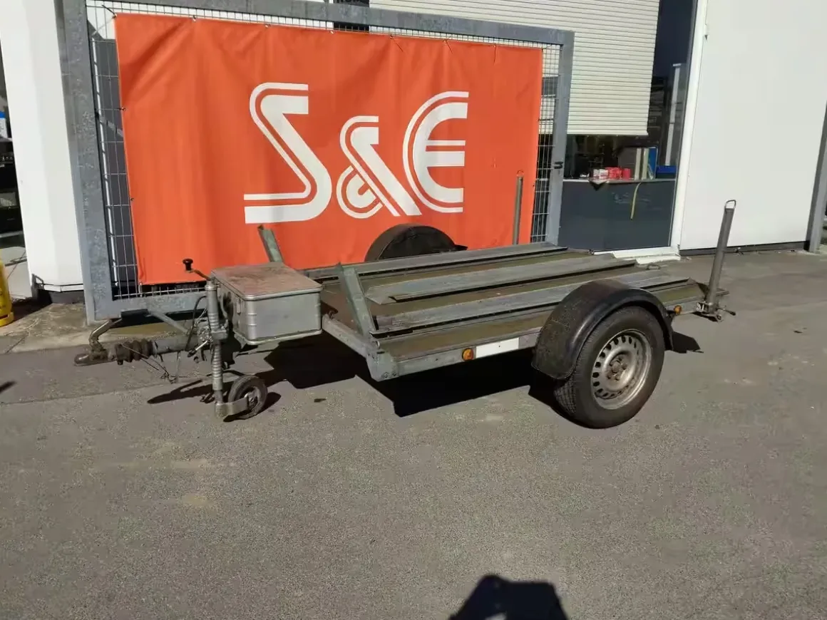 Barthau Motorradanhänger 1200 kg gebremst, gebraucht