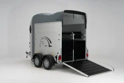 Cheval Liberté GOLD Origins Pferdeanhänger 2000 kg mit Sattelkammer Alu