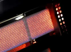 Crossray 4 Gasgrill by Heatstrip, 50 mbar inkl. Unterwagen und Seitentische