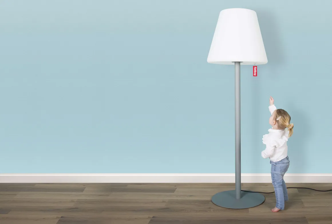 Edison the Giant Lampe hellgrau