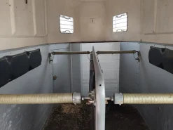 Gebraucht: ALF Pferdeanhänger 2000 kg mit Sattelkammer