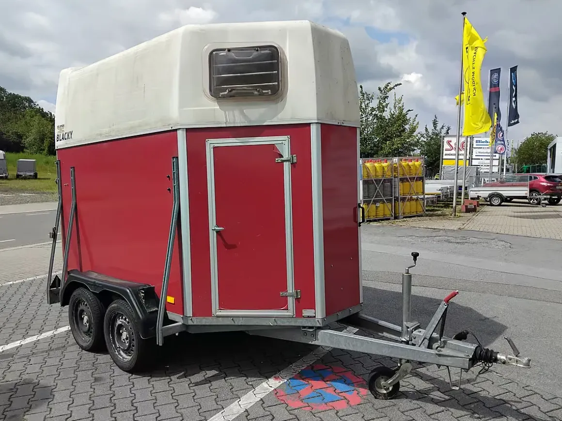 Gebrauchter Humbaur Pferdeanhänger 2000 kg mit Aluboden