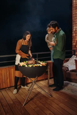 Höfats Bowl 70 Feuerschale Plancha-Grillset mit Dreibein