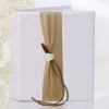 Hochzeitsgästebuch: Satin-Stoff, Creme / Braun 45 Seiten