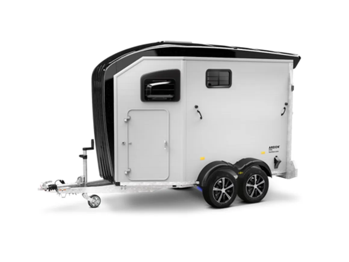 Humbaur Areion Pro Pferdeanhänger 2700 kg