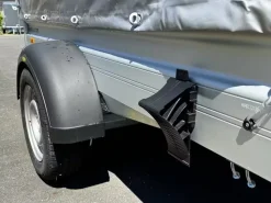 Humbaur HA132513FS Planenanhänger 1600 mm Ladehöhe  1300 kg gebremst Alu