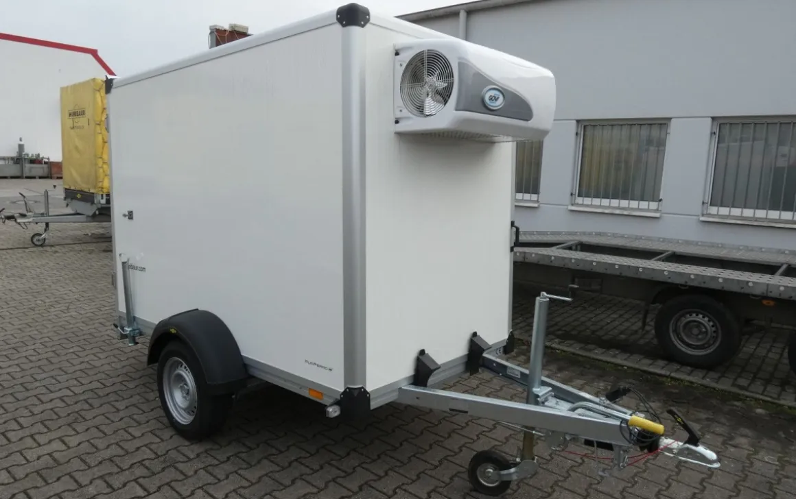 Humbaur HK132614-18 PF30 Kühlkofferranhänger