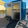 Humbaur Pferdeanhänger Notos-ALU 2400kg    inkl. Frontausstieg & dreh/schwenkbare Heckklappe