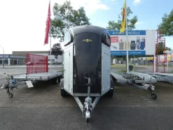 Humbaur Xanthos Pferdeanhänger mit Sattelkammer 2.400 kg gebraucht