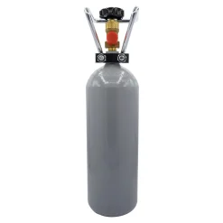 2 kg CO2-Flasche gefüllt