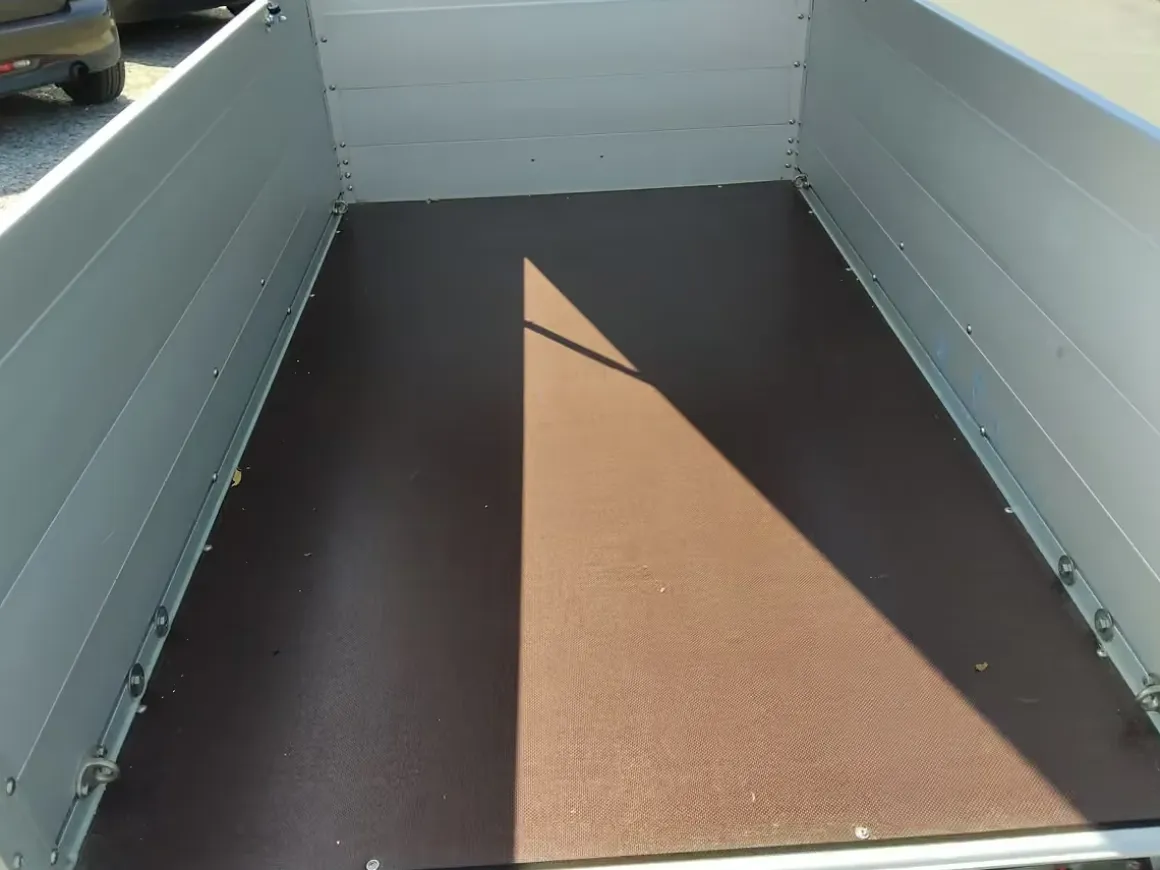 Koch PKW Deckelanhänger 1100 kg mit 100 km/h