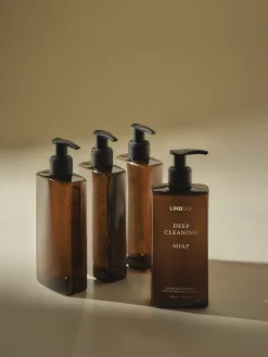LIND DNA Deep Cleaning Soap 250 ml