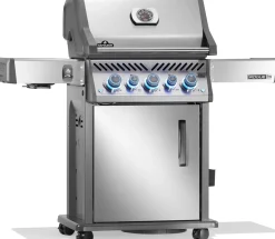 Napoleon Rogue PRO-S 425 mit Edelstahlrosten mit Backburner und Sizzle Zone