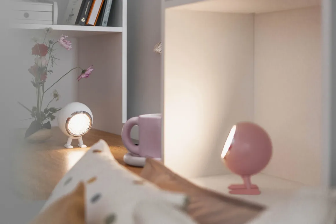 Norbitt Mr. Wattson wiederaufladbare LED Lampe - Pastell-Pink
