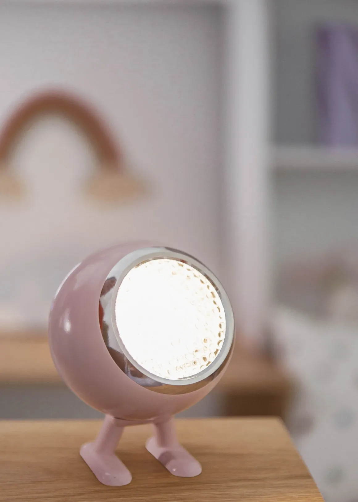 Norbitt Mr. Wattson wiederaufladbare LED Lampe - Pastell-Pink