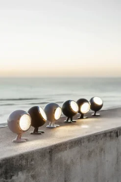 Norbitt Mr. Wattson wiederaufladbare LED Lampe - Tiefschwarz