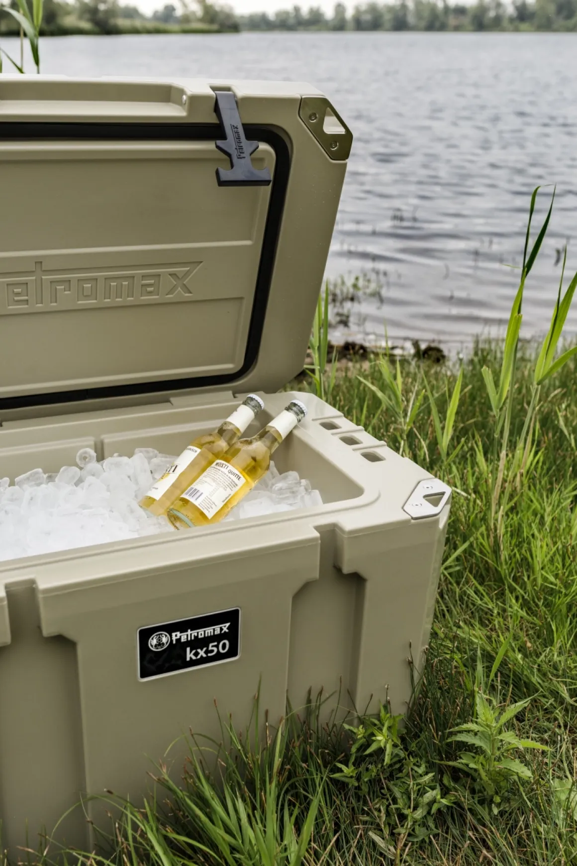 Petromax Passivkühlbox Kühlbox ohne Strom 25 Liter sand