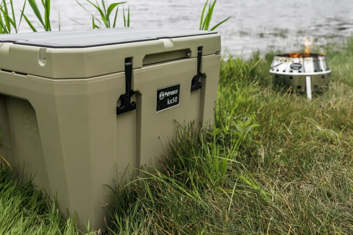 Petromax Passivkühlbox Kühlbox ohne Strom 25 Liter sand