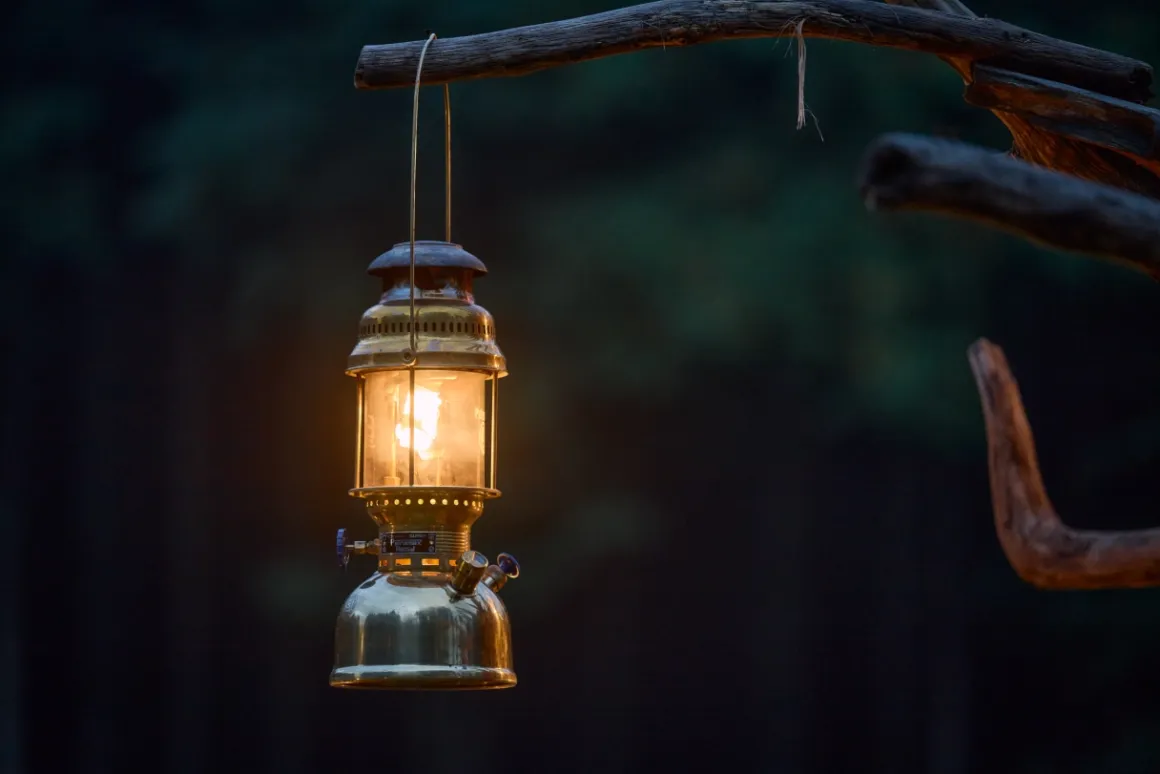Petromax Starklichtlampe | Petroleumlampe Chrom mit Reflektorschirm