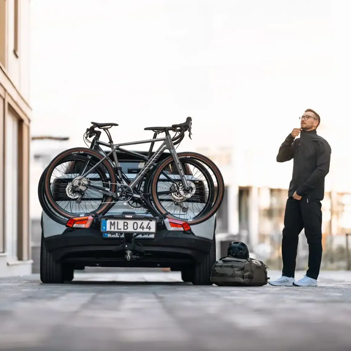 Thule Fahrradträger OutPace 2 - für 2 Fahrräder, faltbar, Kupplungsträger