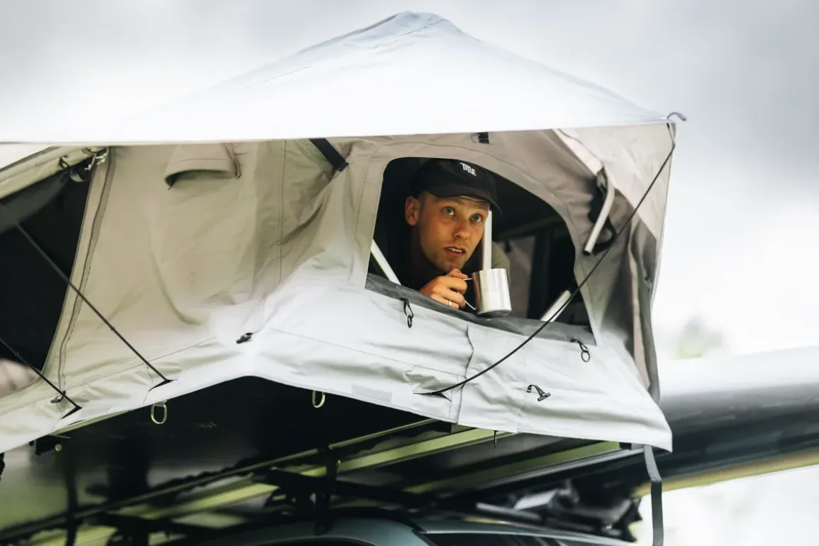 Thule Foothill 2 Dachzelt für 2 Personen grau