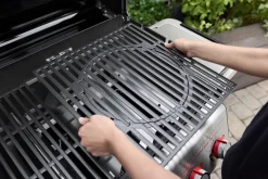 Weber Spirit EP-425 GBS Gasgrill mit  2 Sear Zones