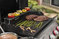 Weber Spirit EP-425 GBS Gasgrill mit  2 Sear Zones