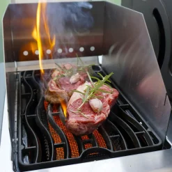 Windschutz für Napoleon und Broil King 800 Grad  Seitenkocher | Sizzle Zone (groß) mit Spießauflage